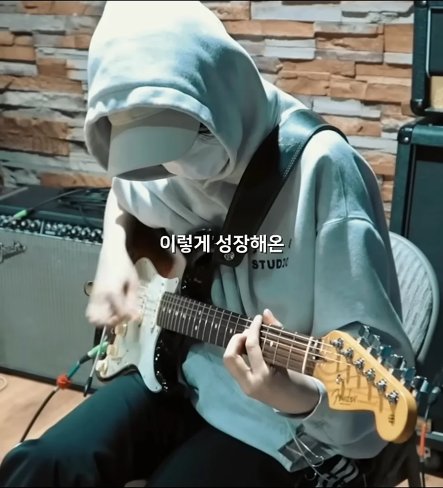 윤도현이 생각한 QWER.JPG_10.webp