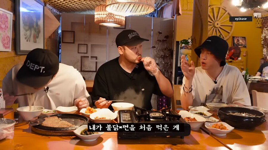 매운거 못먹는 타블로가 불닭볶음면은 먹는 이유_3.png