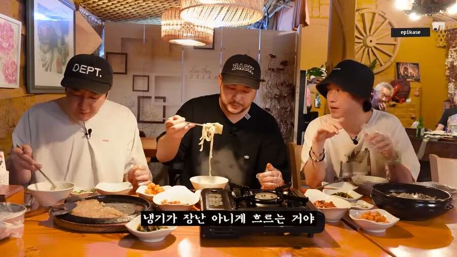 매운거 못먹는 타블로가 불닭볶음면은 먹는 이유_5.png