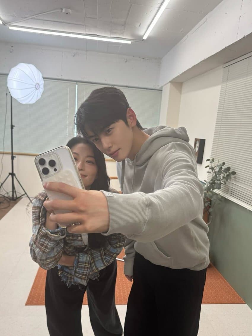 케이팝)루미 성우의 프리 커버를 본 외국인들 반응_3.jpg