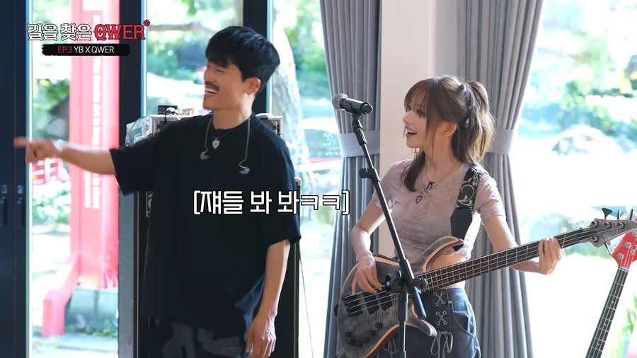 장비 자랑 하는 윤도현_2.png