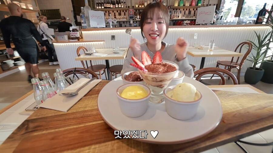 피자 2조각 먹다가 남긴 쯔양_9.png