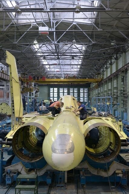 F-22 생산직 복장.jpg_5.jpg