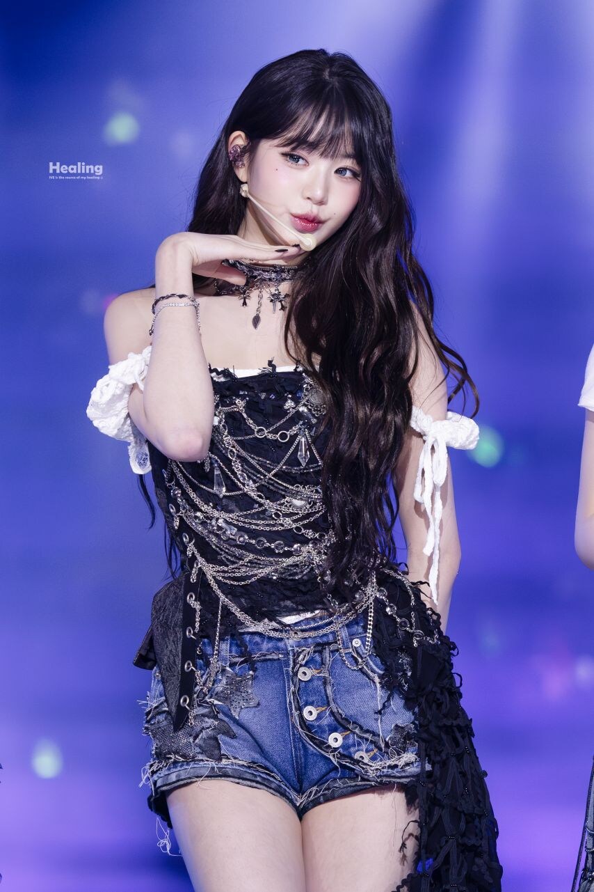 아이브 장원영 가요대전_1.jpg
