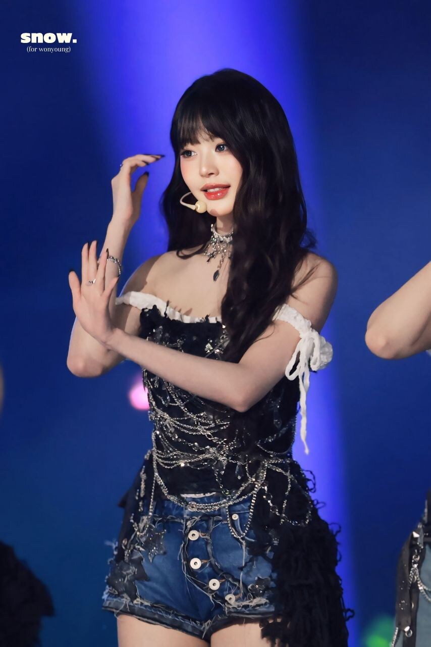 아이브 장원영 가요대전_9.jpg