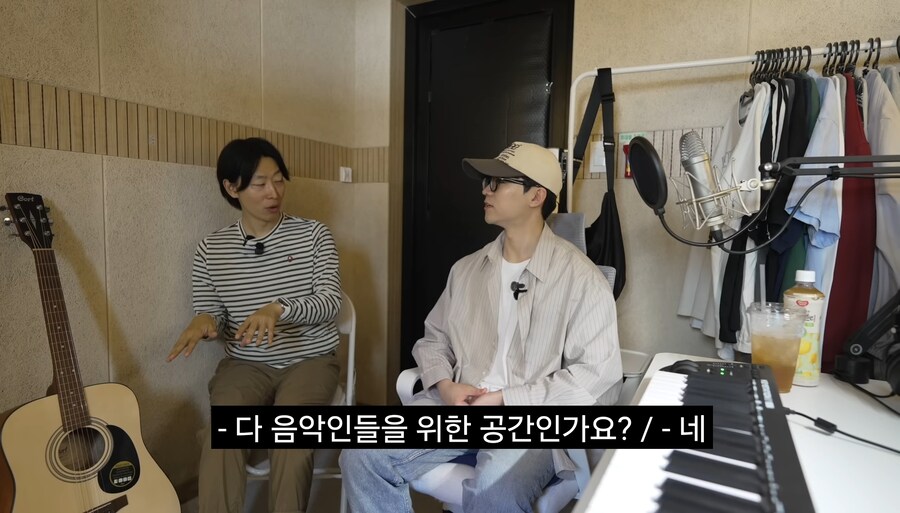 2평에 사는 극단적 미니멀리스트_1.jpg