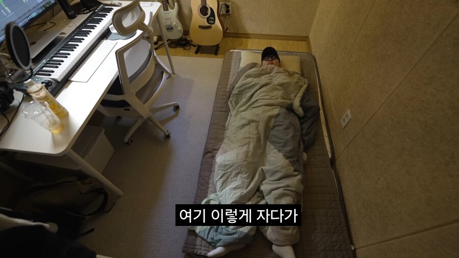 2평에 사는 극단적 미니멀리스트_9.jpg