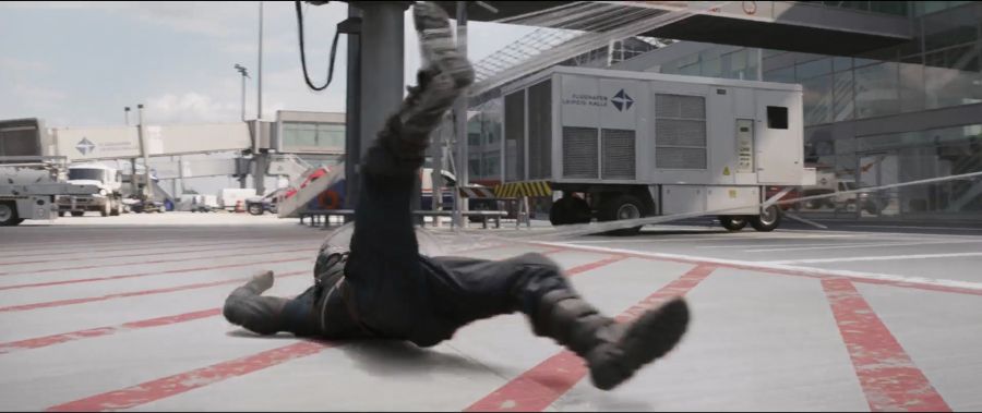 [MCU]캡틴아메리카와 한판 승부를 했던 스파이더맨_5.jpg