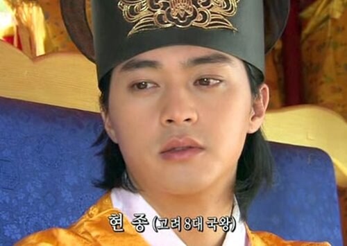 불륜으로 태어났지만 혈통은 좋았던 사람._1.jpg