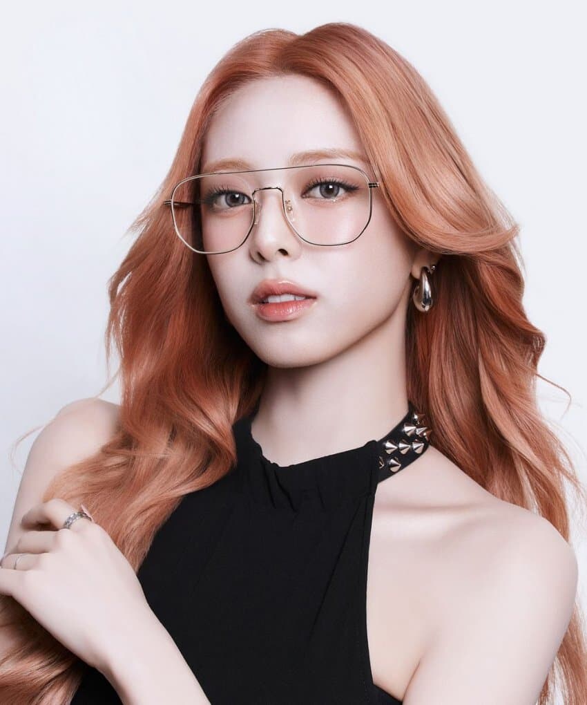 안경 모델 유나_3.jpg