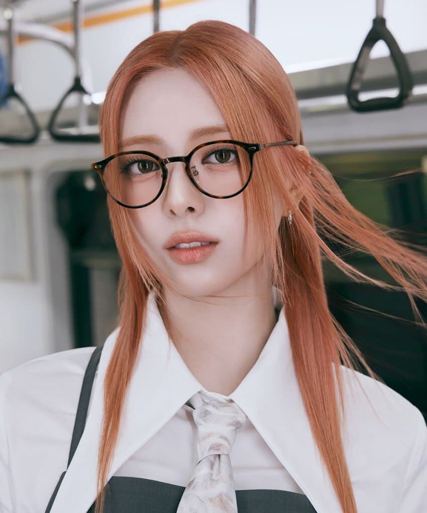 안경 모델 유나_6.jpg