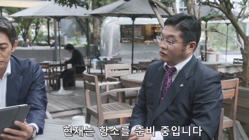 남자를 세 명이나 잡아먹은 독사같은 여자도 참을 수 없었던 상황_7.jpg