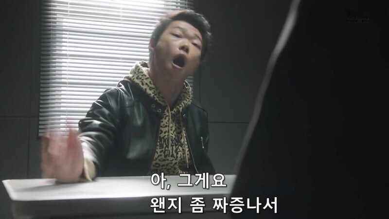 노숙자 사냥했다는 사실을 자랑스럽게 자수하러 온 미치광이_3.jpg