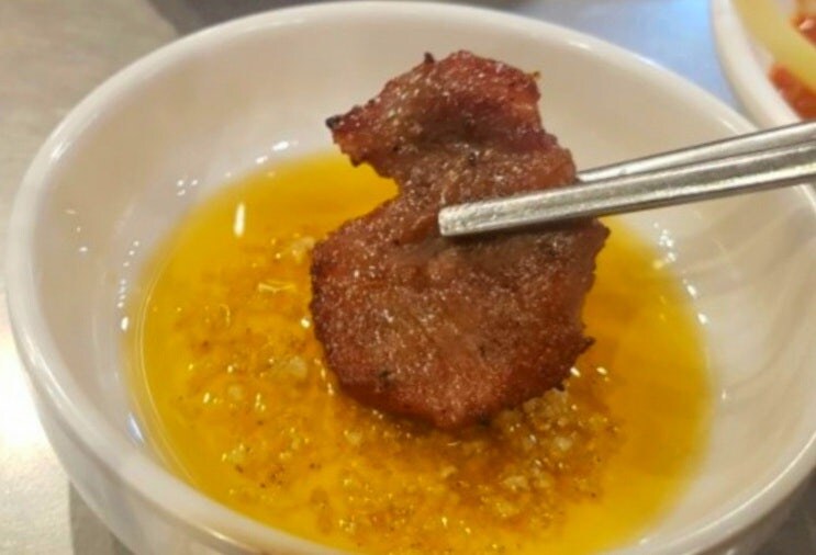 고기는 기름장_1.jpg
