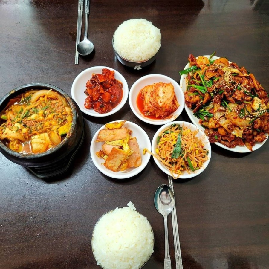 취향 타는 식당밥.jpg_2.jpg