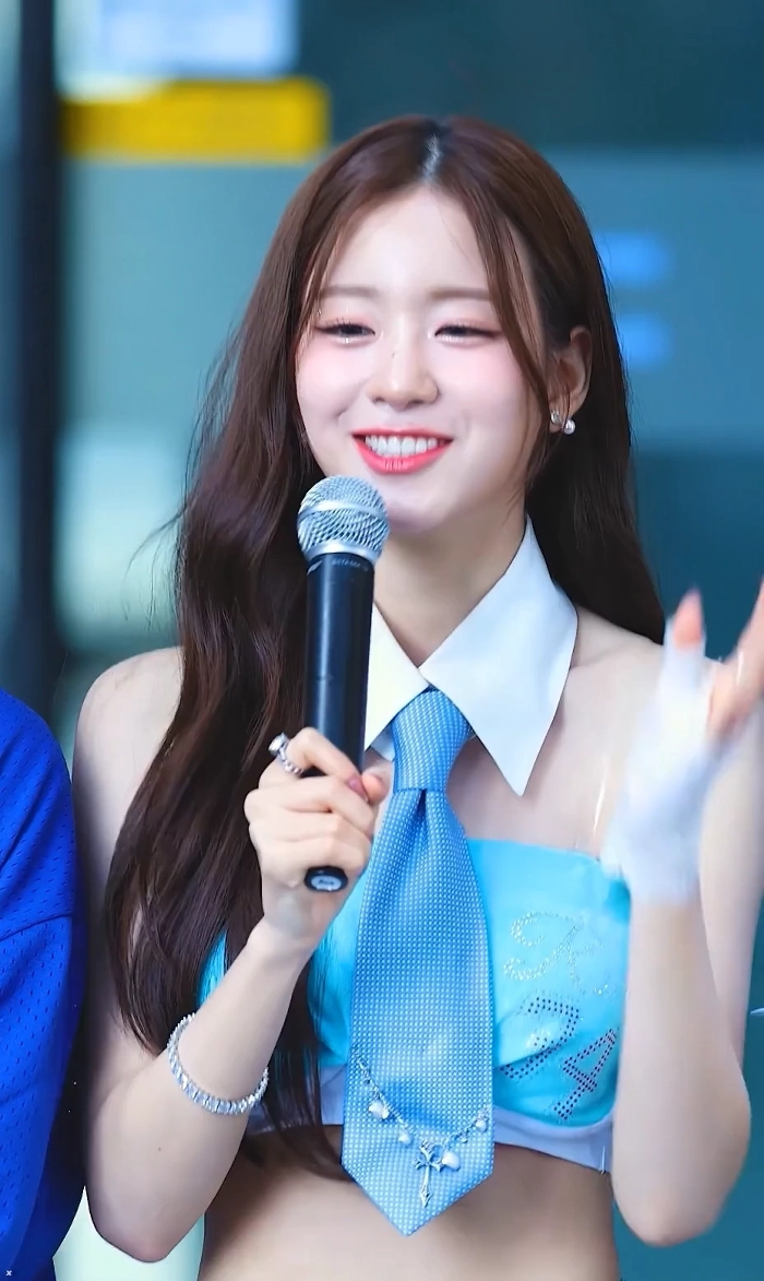 호불호 겨드랑이 gif_1.webp