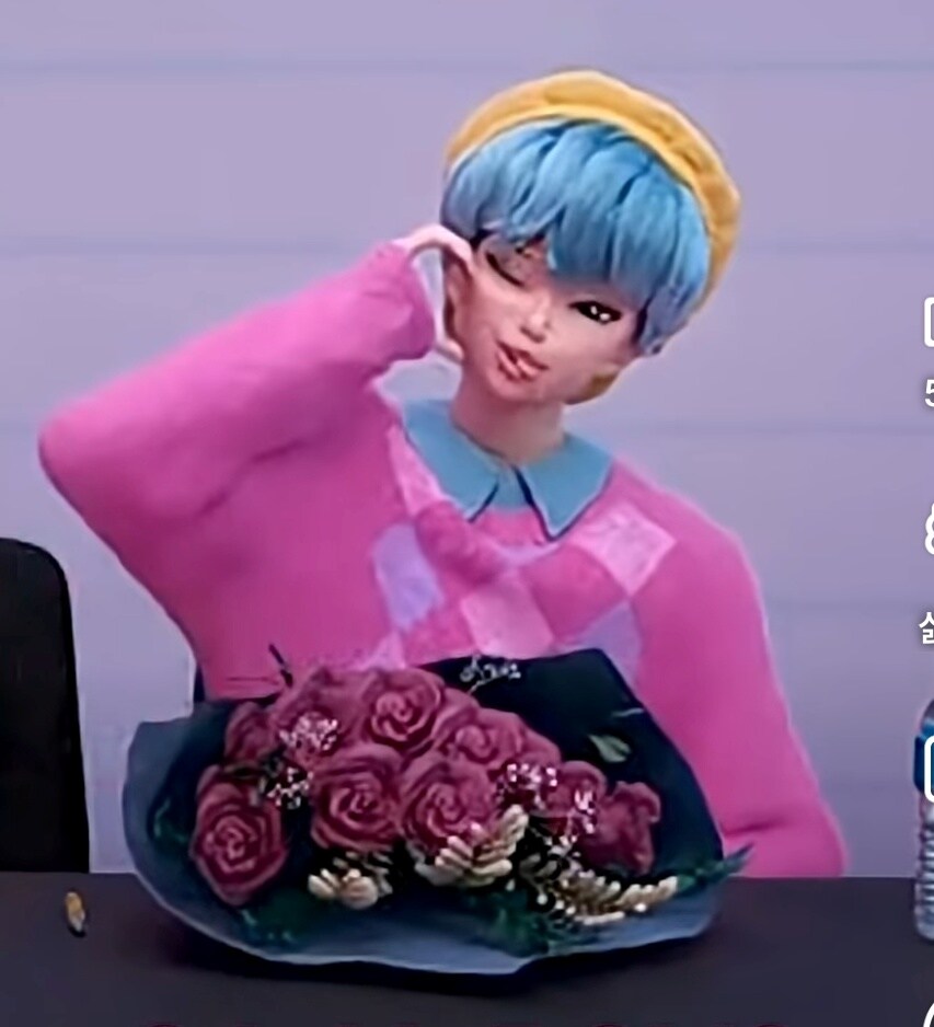 케데선) 꽃선물 받을때 사자보이즈 반응_14.jpg