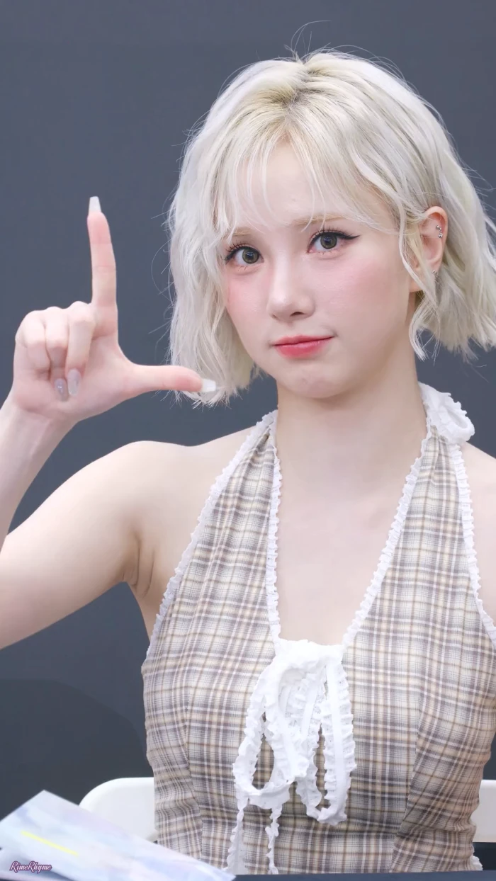 호불호 겨드랑이 gif_1.webp