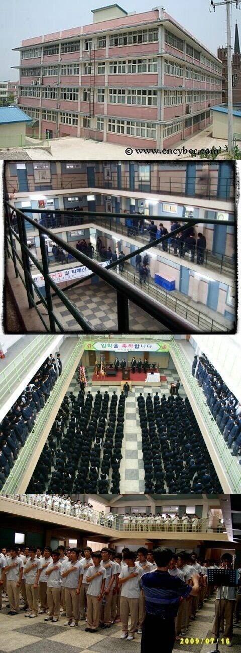 학교라는 이름의 교도소에 갇혀서_1.jpg