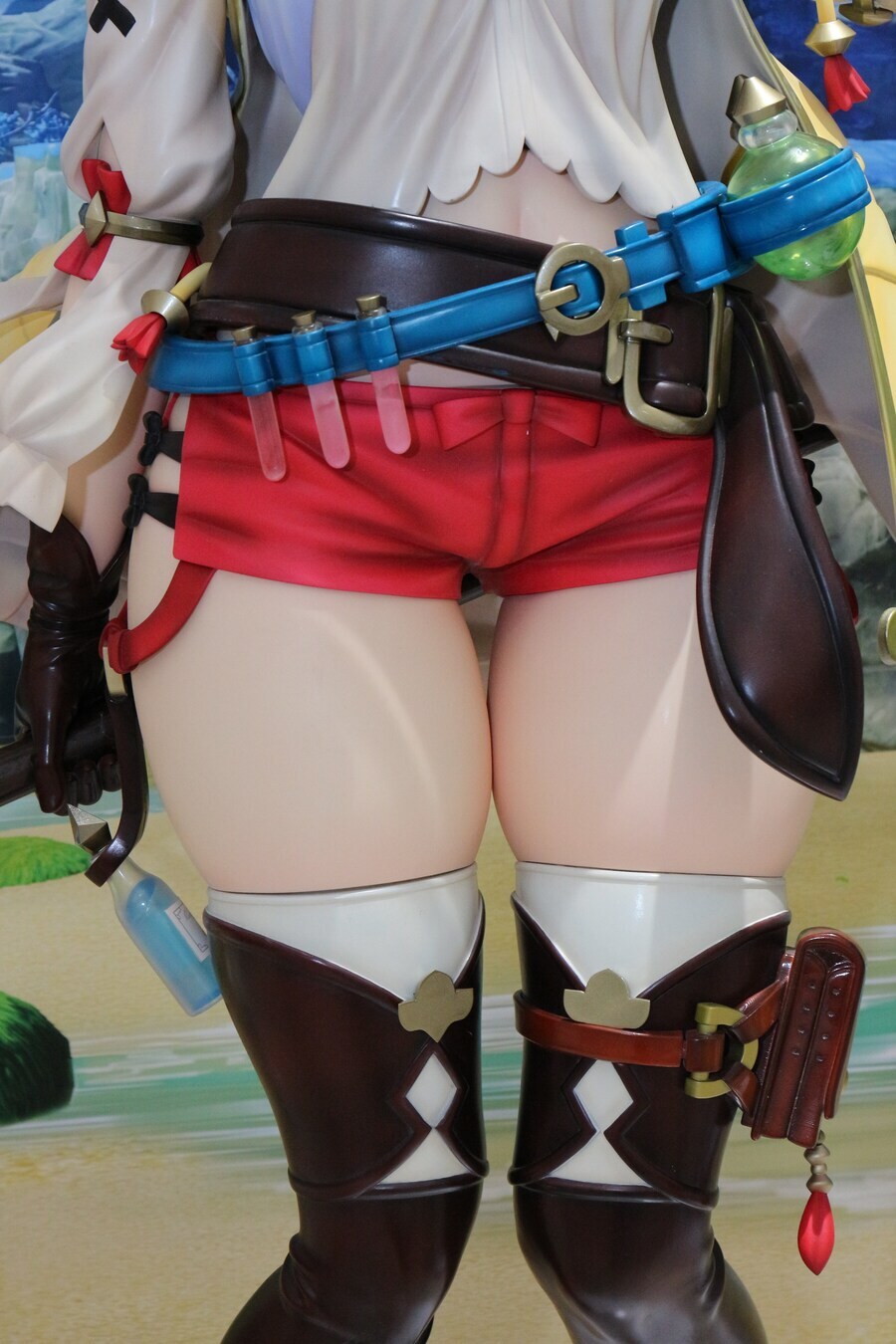 실제크기 라이자 피규어들.jpg_9.jpg