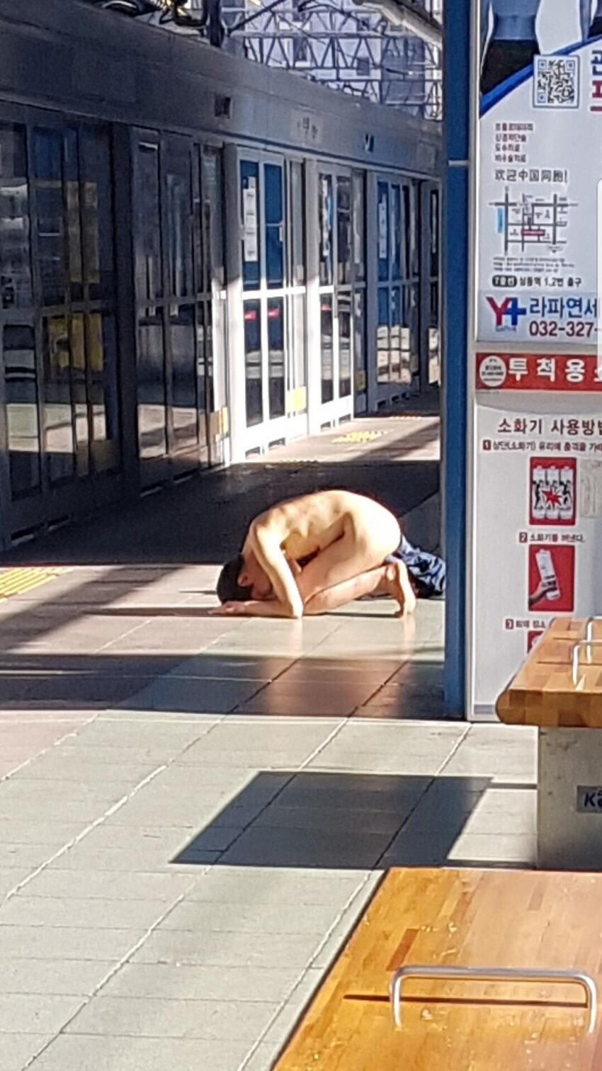 대한민국 지하철 마법의 단어_1.jpg