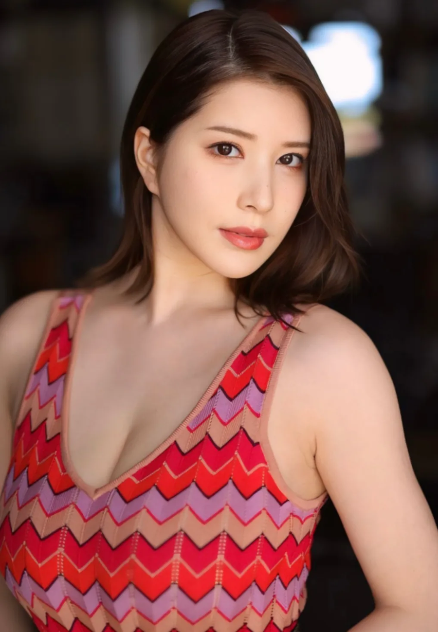 누가 봐도 MILF인데 사실 아님_1.webp