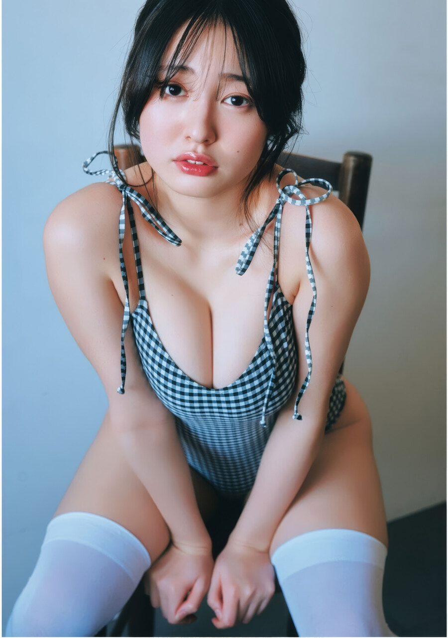 비키니 누나_1.jpg