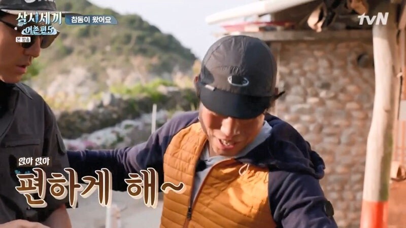 삼시세끼에서 낚시로 뭘 잡지 못해서 차승원한테 미안했던 유해진의 최후_32.jpg