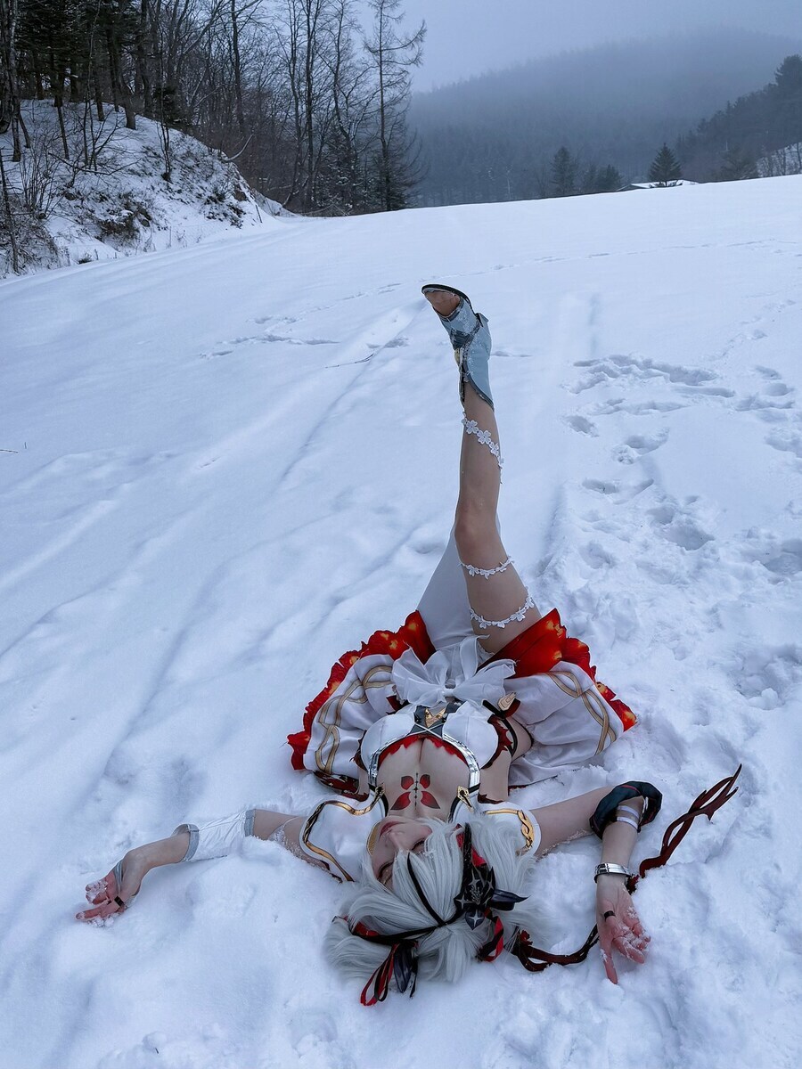코스프레 장인의 노오오력_1.jpg