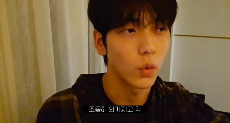 에버랜드 갔다가 제지당한 남자 아이돌의 부탁_31.jpg