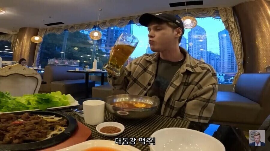 ??? : 손님은 어찌 그리 조선말을 잘하시오?_5.jpg