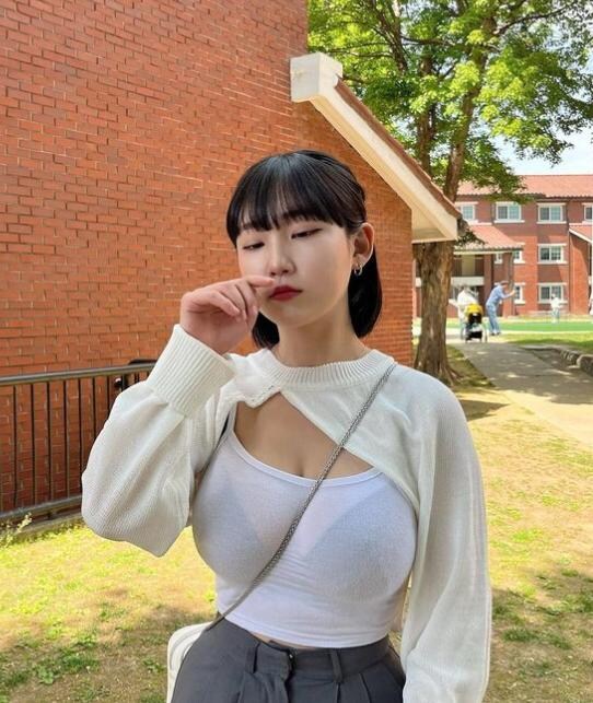 전설의 H컵 후기녀_2.jpg