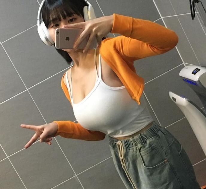 전설의 H컵 후기녀_3.jpg