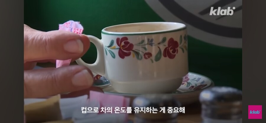 텀블러 따위는 필요없는 영국인들_18.jpg