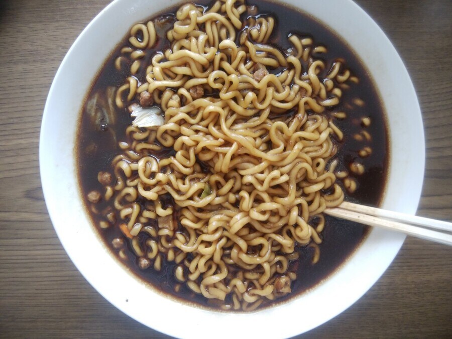 은근 실존하는 짜파게티_1.jpg