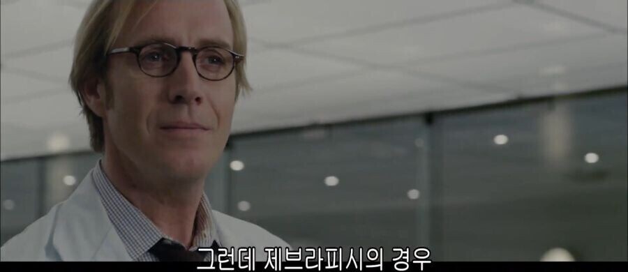 은근히 꼴리는 캐릭터.jpg_20.jpg