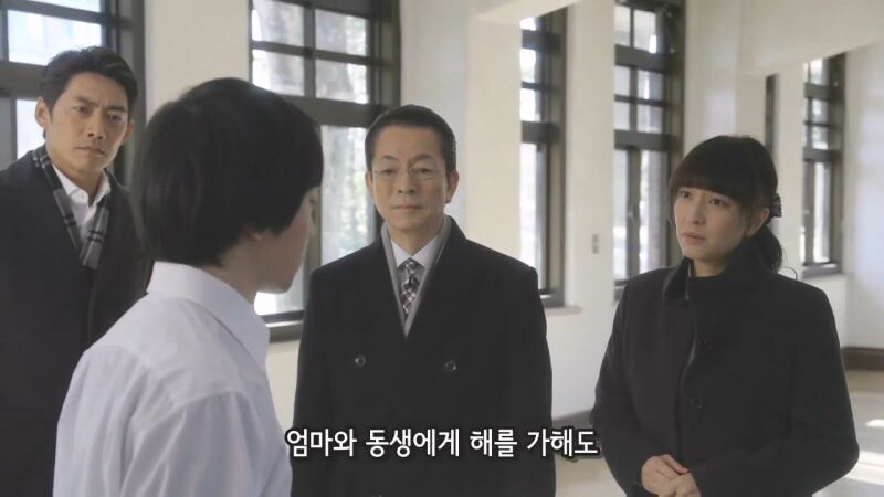 편모가정인 아이들의 버팀목이 되어준 아저씨의 정체_45.jpg