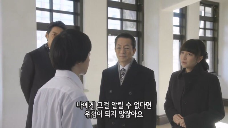 편모가정인 아이들의 버팀목이 되어준 아저씨의 정체_46.jpg