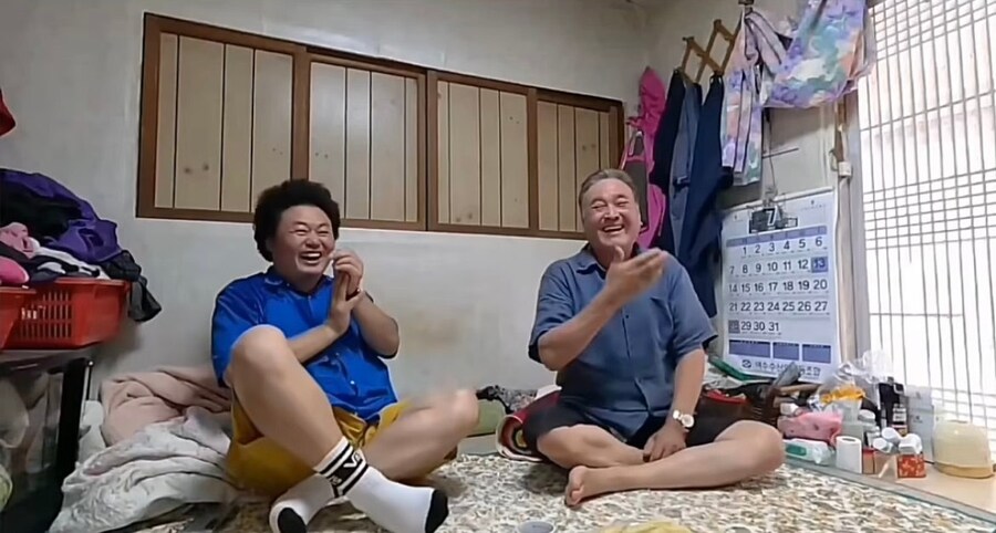 50년째 잘생긴 남편 때문에 설레는 할머니_21.jpg