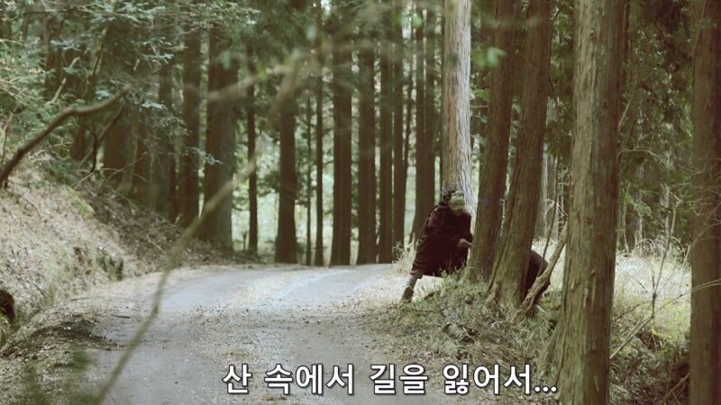 인류가 멸망한 미래에서 온 남매의 정체_22.jpg