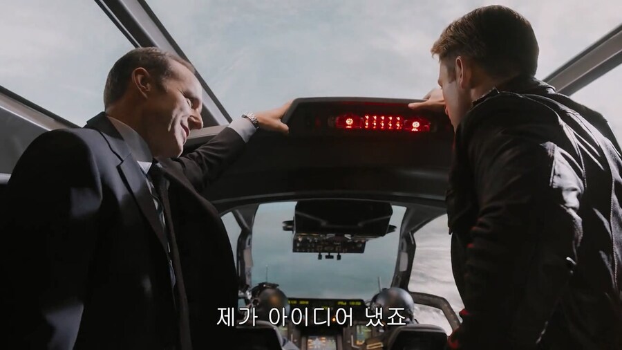[MCU]필 콜슨이 캡틴을 위해서 만들어준 슈트_2.jpg