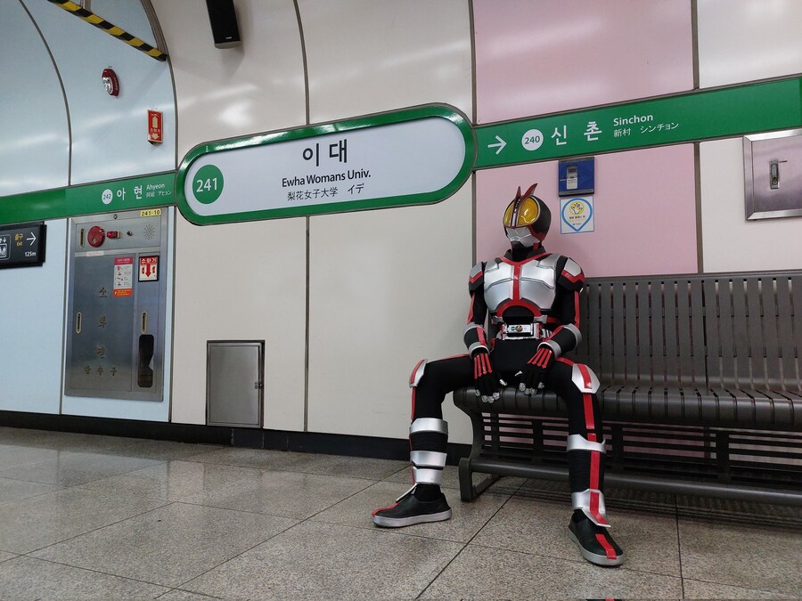 한국인만 이해 가능한 가면라이더 드립_1.png