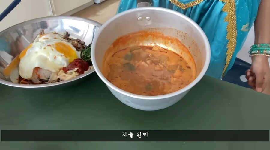 외국 여성 피셜 아름다운 여성은 먹어도 된다는 음식_9.jpg