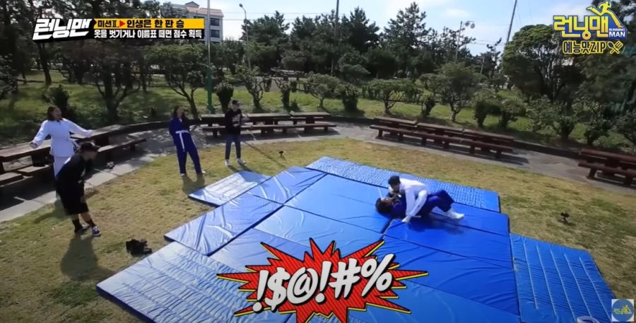 런닝맨) 시청자들이 용서해주는 면허증을 가지고 있는 연예인_16.jpg