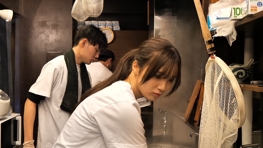 일본의 흔하지 않은 우동가게.jpg_2.png