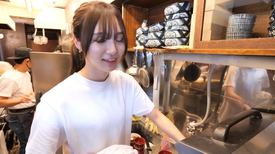 일본의 흔하지 않은 우동가게.jpg_35.png