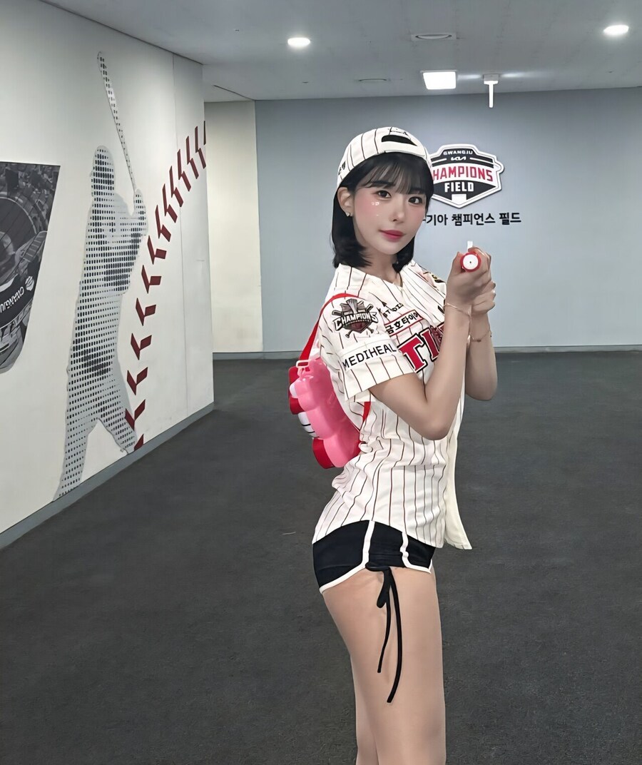 호불호 갈리는 스타킹 jpg_2.jpg
