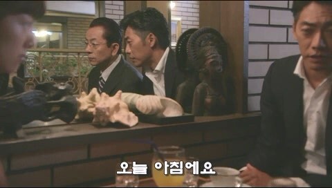 옆집에서 살인사건이 일어난거 같다._38.jpg