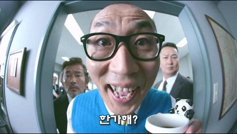 옆집에서 살인사건이 일어난거 같다._41.jpg