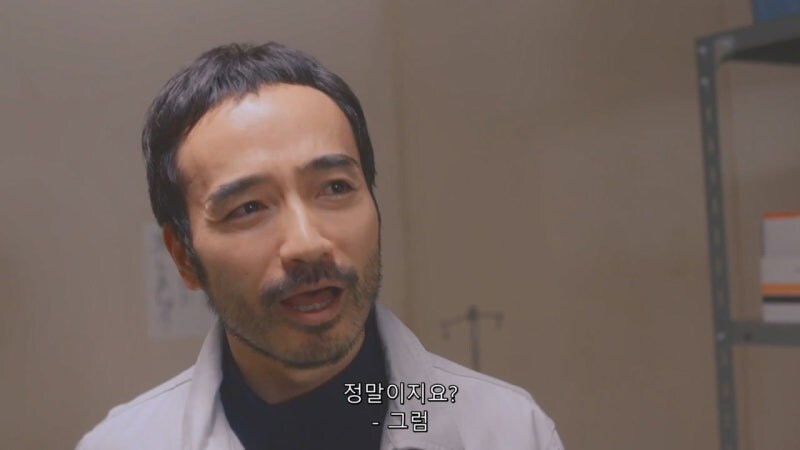 남극기지에서 미쳐가는 남극대원들_31.jpg